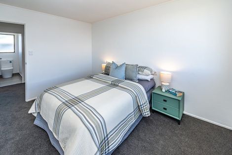 Photo of property in 4 Kupe Place, Castlecliff, Whanganui, 4501