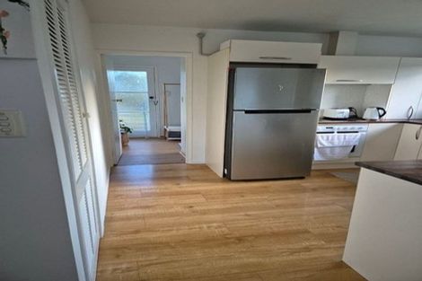 Photo of property in 55 Allington Road, Massey, Auckland, 0614