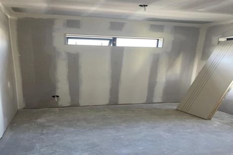 Photo of property in 2 Greenhaven Avenue, Papakura, 2113