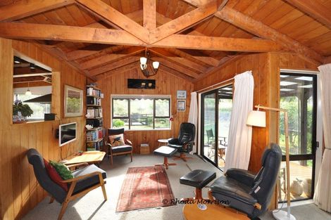 Photo of property in 43 Pahi Road, Paparoa, 0571