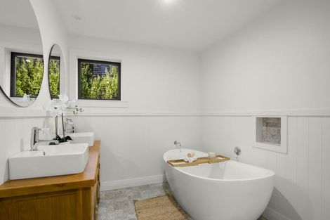 Photo of property in 84 Jacks Point Rise, Jacks Point, Queenstown, 9371