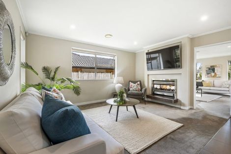 Photo of property in 18 Lemon Grove Lane, Greenhithe, Auckland, 0632