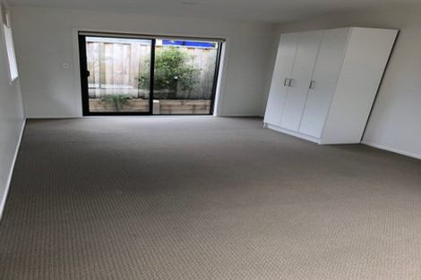 Photo of property in 40 Trinidad Road, Sunnynook, Auckland, 0620