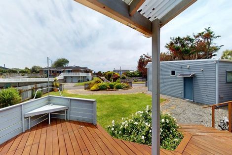 Photo of property in 11 Ramona Avenue, Waitarere Beach, Levin, 5510