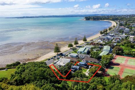 Photo of property in 1 The Esplanade, Eastern Beach, Auckland, 2012