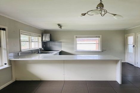 Photo of property in 242 Forrest Hill Road, Forrest Hill, Auckland, 0620