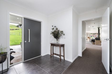 Photo of property in 120 East Mangahuia Road, Rangiwahia, Kimbolton, 4774