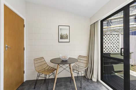 Photo of property in 2/11 Anderson Terrace, Mount Cook, Wellington, 6021