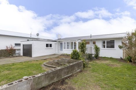 Photo of property in 6 Watene Crescent, Waitara, 4320