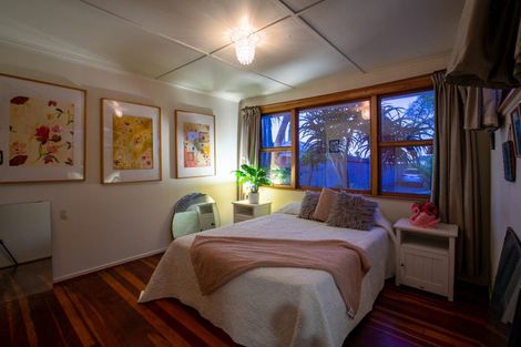 Photo of property in 105 Vivian Street, New Plymouth, 4310