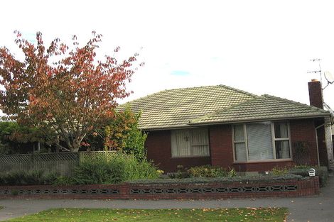 Photo of property in 2/45 Maidstone Road, Ilam, Christchurch, 8041