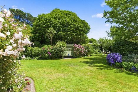 Photo of property in 9 Maple Lane, Waikanae, 5036