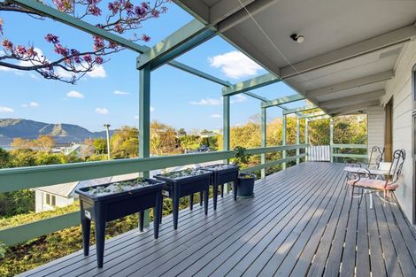 Photo of property in 55 Ranui Crescent, Diamond Harbour, Lyttelton, 8971