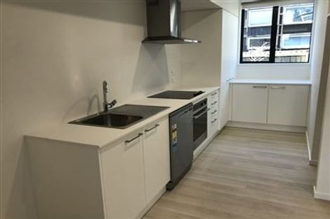 Photo of property in 12 Verlamio Lane, Edgeware, Christchurch, 8013