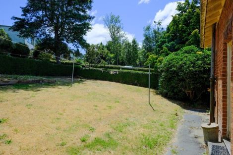 Photo of property in 25 Glenross Street, Glenross, Dunedin, 9011