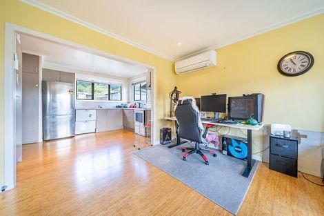 Photo of property in 17 Mcgowan Road, Wainuiomata, Lower Hutt, 5014