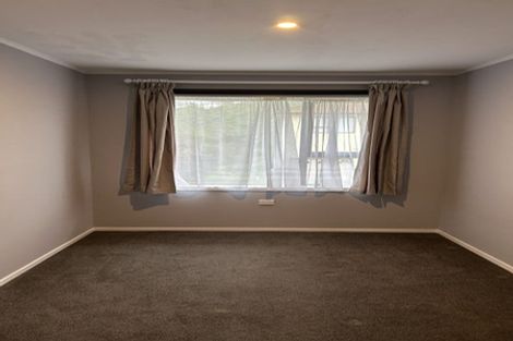 Photo of property in 5 Colorado Grove, Brooklyn, Wellington, 6021
