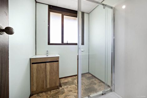 Photo of property in 141 Moire Road, West Harbour, Auckland, 0618