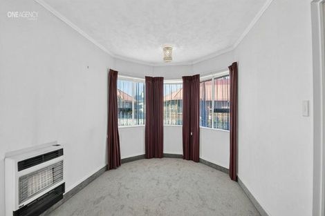 Photo of property in 1 Cumberland Court, Levin, 5510
