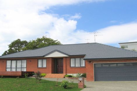 Photo of property in 49 Nimstedt Avenue, Oteha, Auckland, 0632