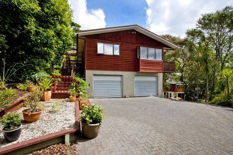 Photo of property in 20 Trelawny Place, Hillcrest, Auckland, 0627