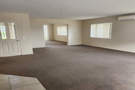 Photo of property in 12 Tivoli Court, Flat Bush, Auckland, 2019