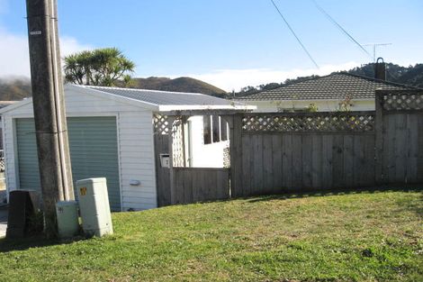 Photo of property in 7a Montgomery Avenue, Karori, Wellington, 6012