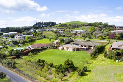Photo of property in 19 Roger Guy Place, Welcome Bay, Tauranga, 3175