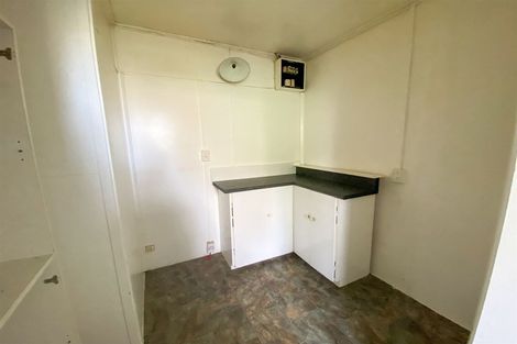 Photo of property in 1 Albert Street, Dannevirke, 4930