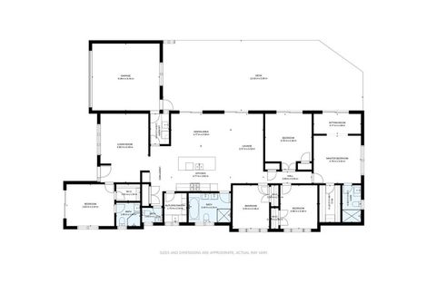 Photo of property in 2 Madden Avenue, Kumeu, 0810