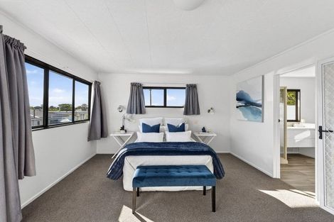 Photo of property in 26 Flanders Avenue, Onekawa, Napier, 4110