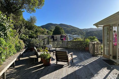 Photo of property in 26 Winston Street, Crofton Downs, Wellington, 6035