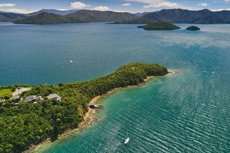 Photo of property in 311 Port Underwood Road, Whatamango Bay, Picton, 7281