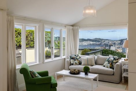 Photo of property in 32 Sefton Street, Wadestown, Wellington, 6012