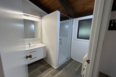 Photo of property in 1/77 Hebron Road, Waiake, Auckland, 0630