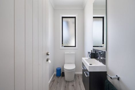 Photo of property in 36 Nannestads Line, Bunnythorpe, Palmerston North, 4775