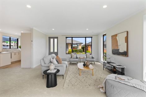 Photo of property in 2 Acorn Way, Stoke, Nelson, 7011