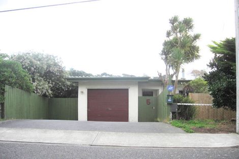 Photo of property in 5 Glen Road, Raumati South, Paraparaumu, 5032