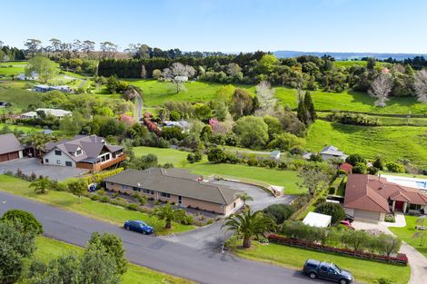 Photo of property in 19 Roger Guy Place, Welcome Bay, Tauranga, 3175