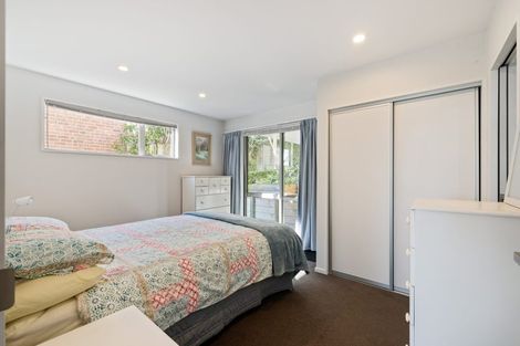 Photo of property in 6 Mccormacks Bay Road, Mount Pleasant, Christchurch, 8081