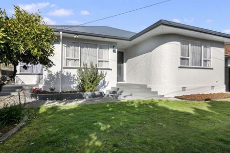 Photo of property in 95 Tipahi Street, Nelson South, Nelson, 7010