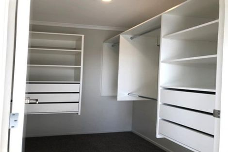 Photo of property in 35 Awataha Crescent, Pyes Pa, Tauranga, 3110