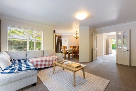 Photo of property in 18 Halcione Close, Flagstaff, Hamilton, 3210