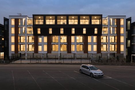 Photo of property in 410/19 Rawene Road, Birkenhead, Auckland, 0626