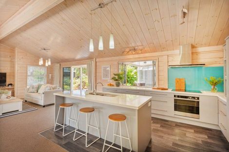 Photo of property in 203 Kenwood Drive, Matarangi, Whitianga, 3592