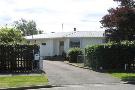 Photo of property in 17 Clayton Road, Amberley, 7410