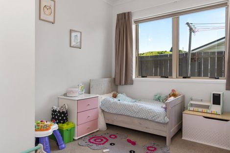 Photo of property in 45 Ballintoy Park Drive, Welcome Bay, Tauranga, 3175