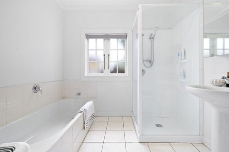 Photo of property in 245a Victoria Street West, Pukekohe, 2120