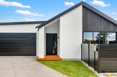 Photo of property in 96 Eriksen Road, Te Awa, Napier, 4110