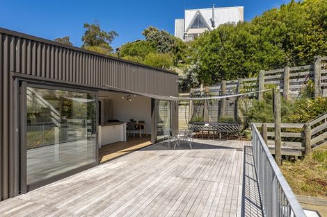 Photo of property in 105b Moncks Spur Road, Redcliffs, Christchurch, 8081